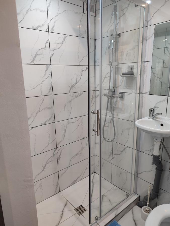 Garsoniera Alex Appartement Cluj-Napoca Buitenkant foto