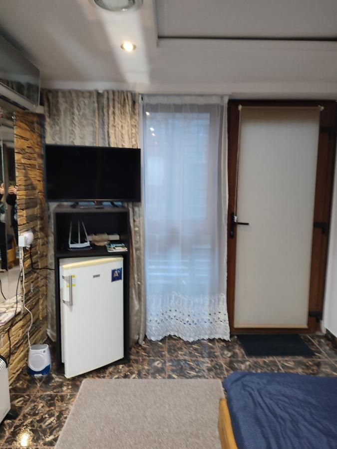 Garsoniera Alex Appartement Cluj-Napoca Buitenkant foto